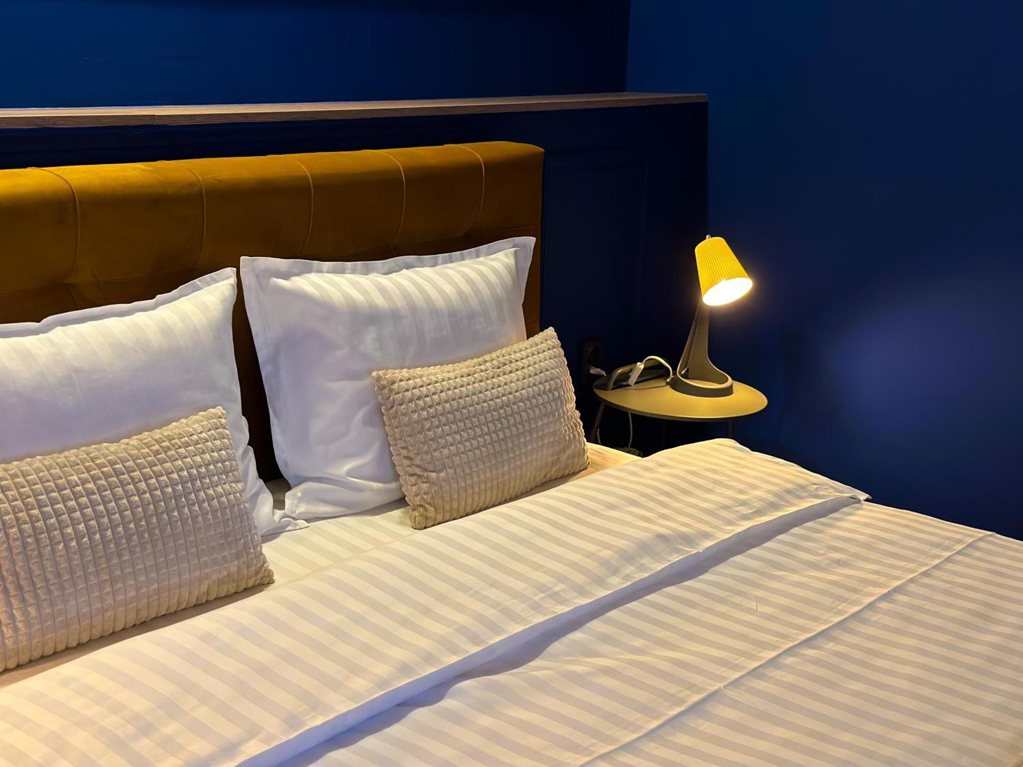 Hotel Coco Timisoara Ngoại thất bức ảnh