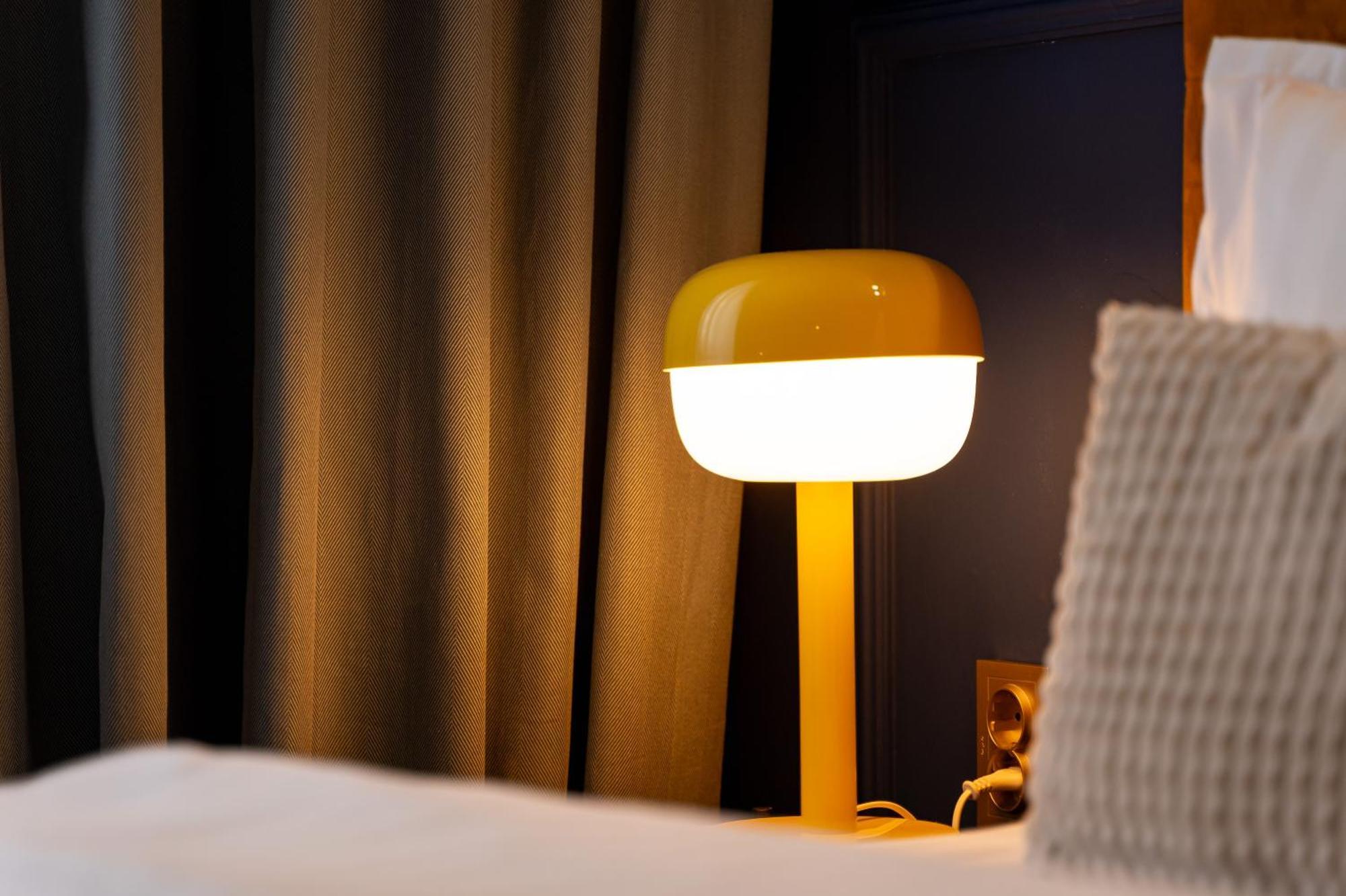 Hotel Coco Timisoara Ngoại thất bức ảnh